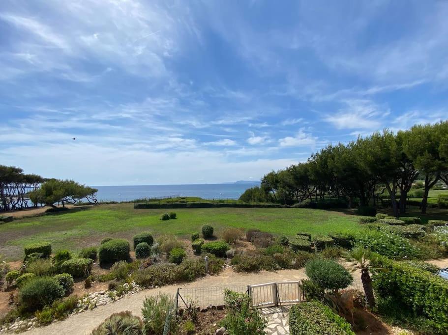 Sea-View - Wifi - Parking Lejlighed Six-Fours-les-Plages Eksteriør billede